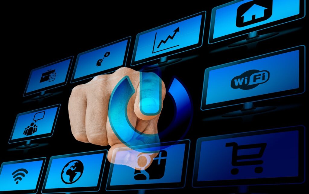 ¿Qué herramientas de automatización son útiles para un negocio? 1 turn on, switch off, industry-2917049.jpg